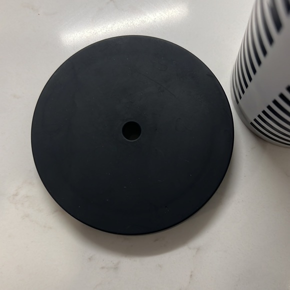 RARE Starbucks Zebra Tumbler 24 oz 2018 Spring Collection - Picture 7 of 10